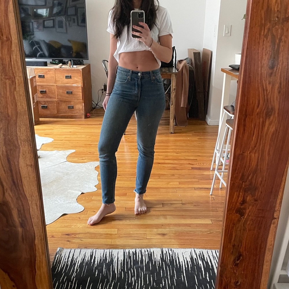 Levi's Wedgie Jeans - Size 25